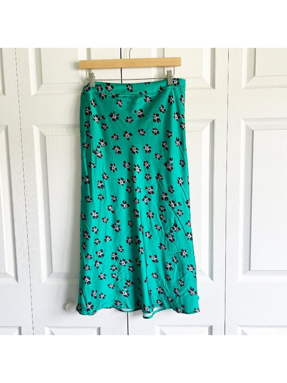 Kourt Sheila Green Floral Print Satin Midi Skirt Women's Size Medium M